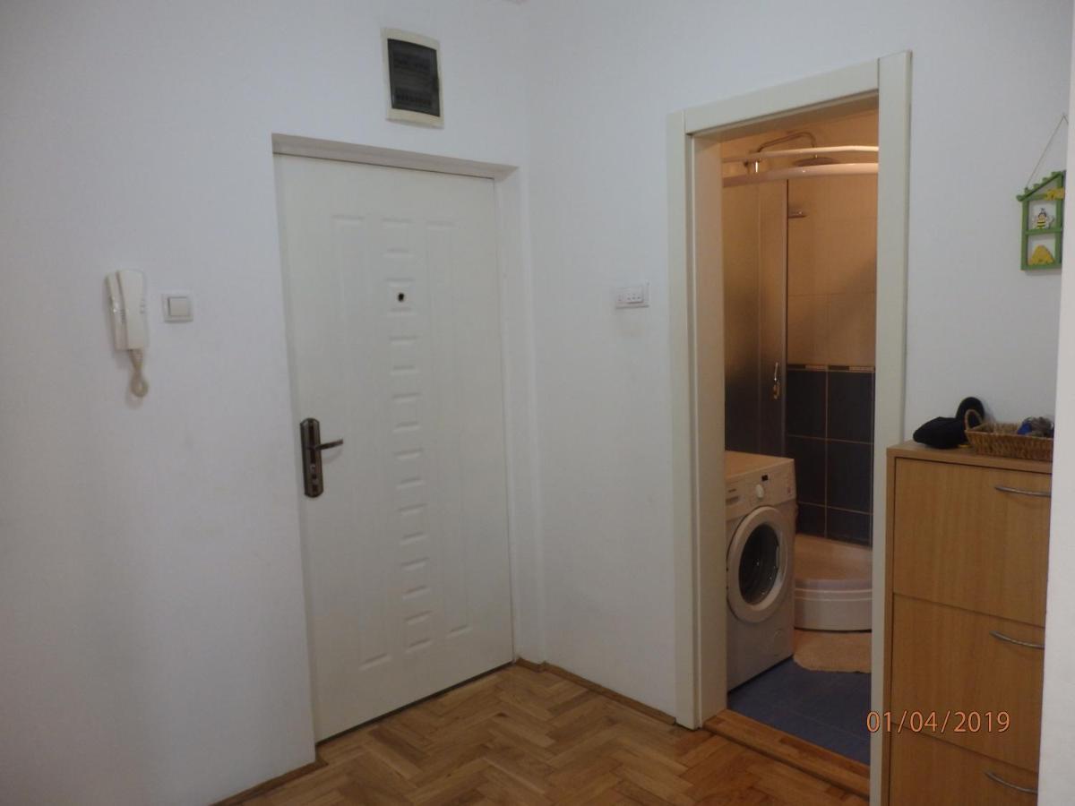 Apartment Erika 2 Novi Sad Extérieur photo